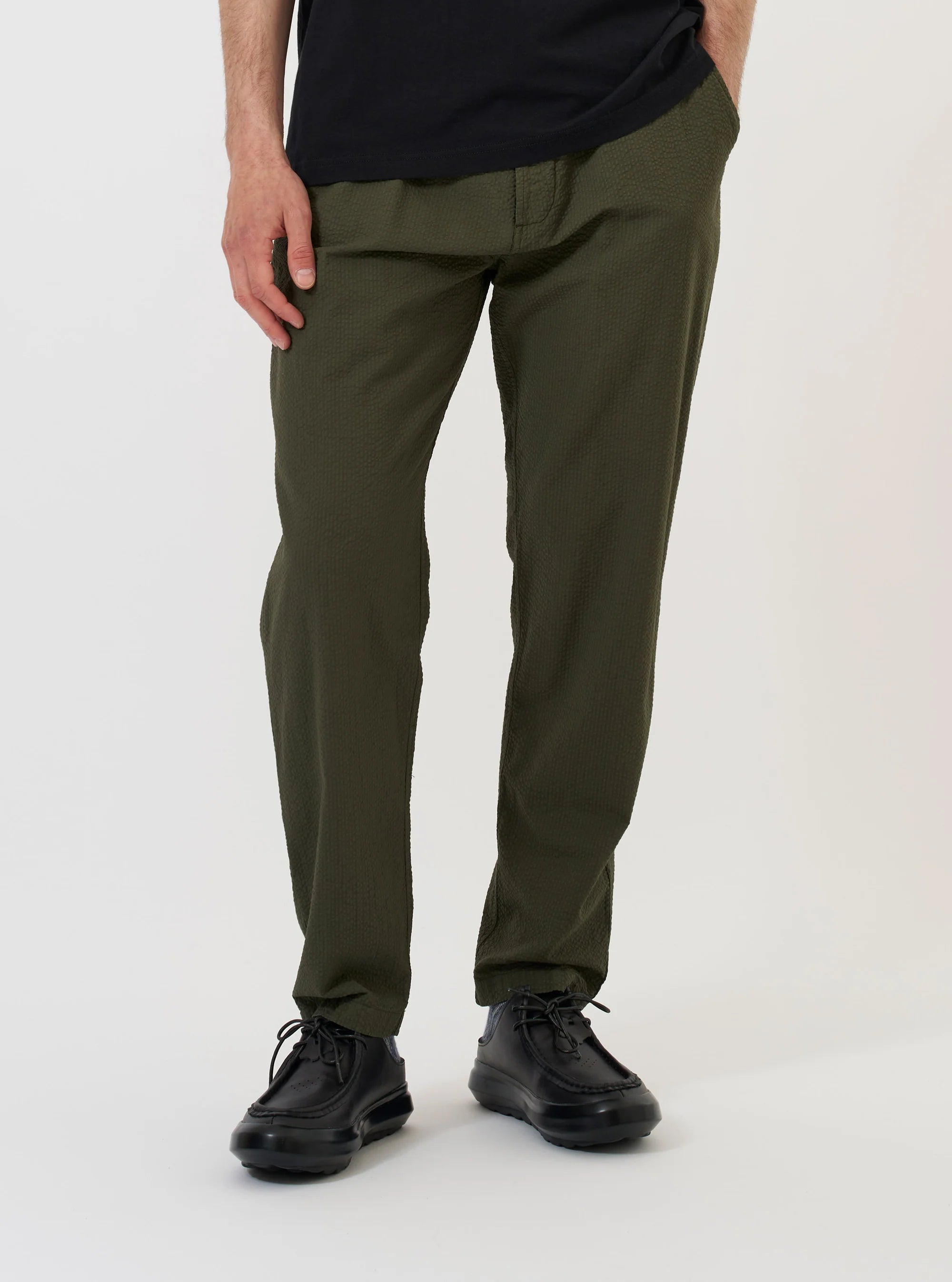 Universal Works - Pant Olive Merida Seersucker Military Chino