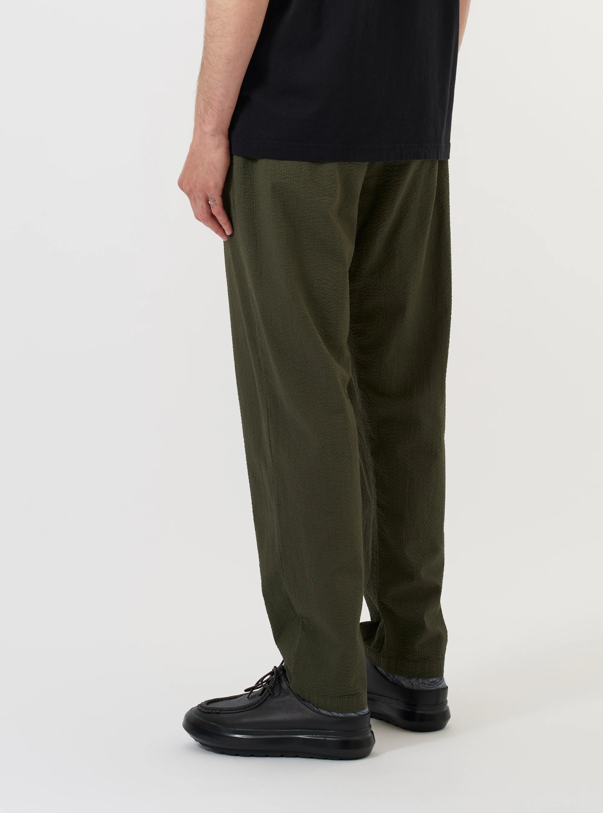 Universal Works - Pant Olive Merida Seersucker Military Chino