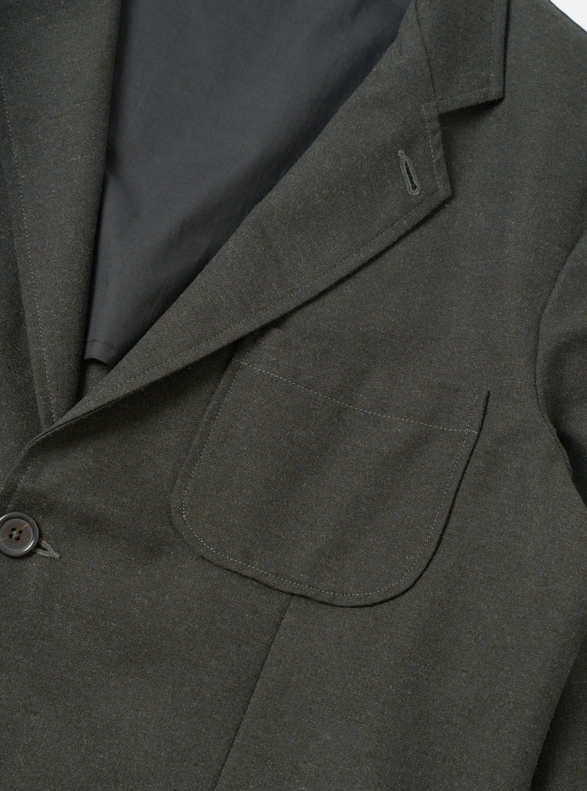 Olive Recycled Italian Tweed Two Button Jacket - détail manches