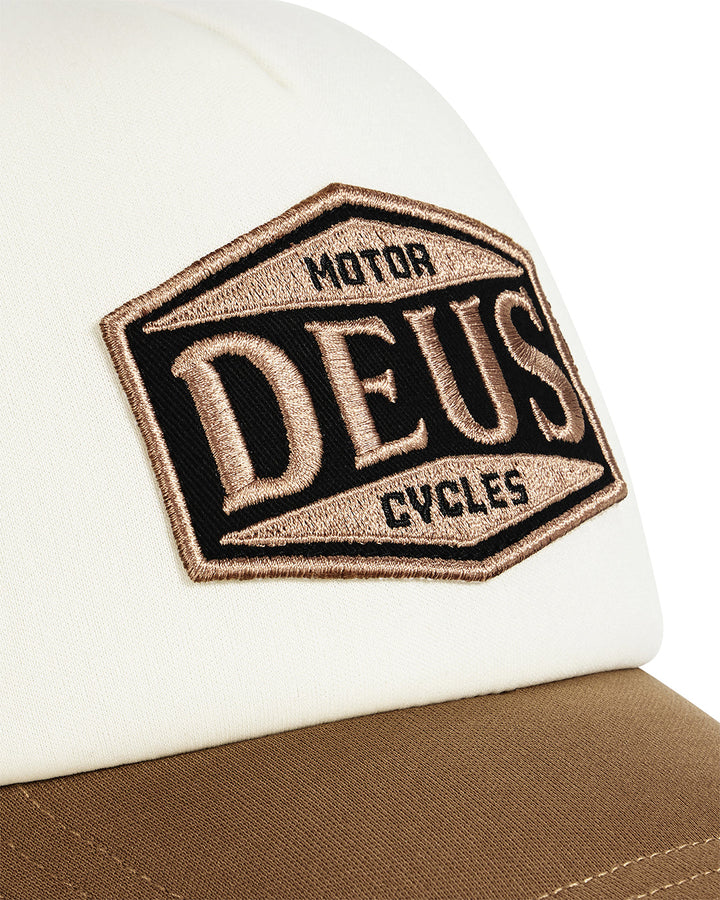 Josel Trucker Deus Ex Machina camel - vue de dos