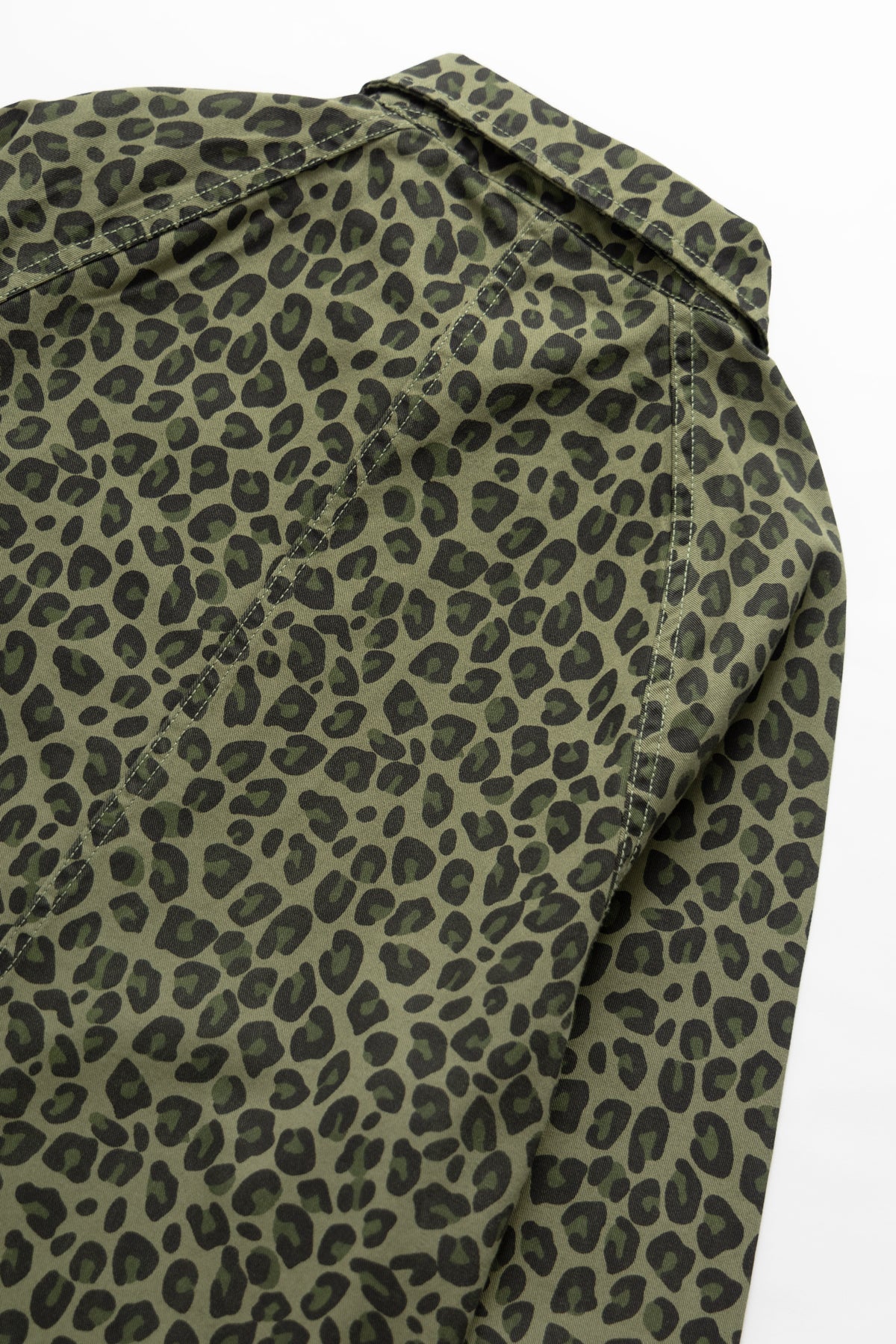 Patterned Front Of House Jacket Green Leopard - détail