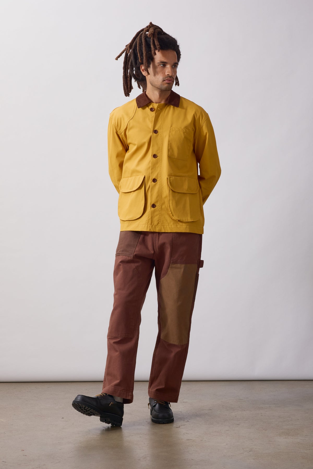 Waxed Barn Coat Ochre - porté
