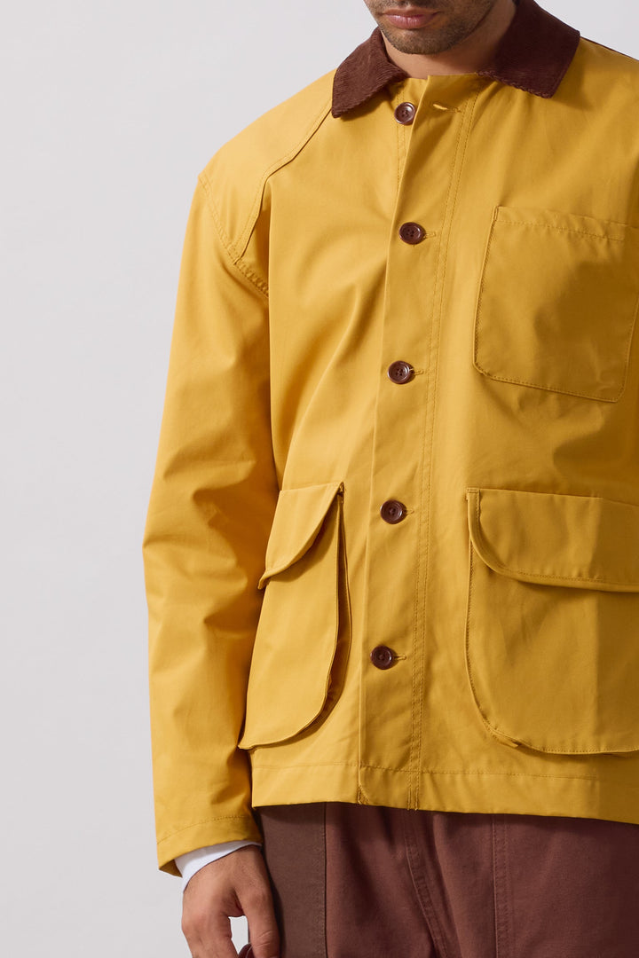 Waxed Barn Coat Ochre - porté