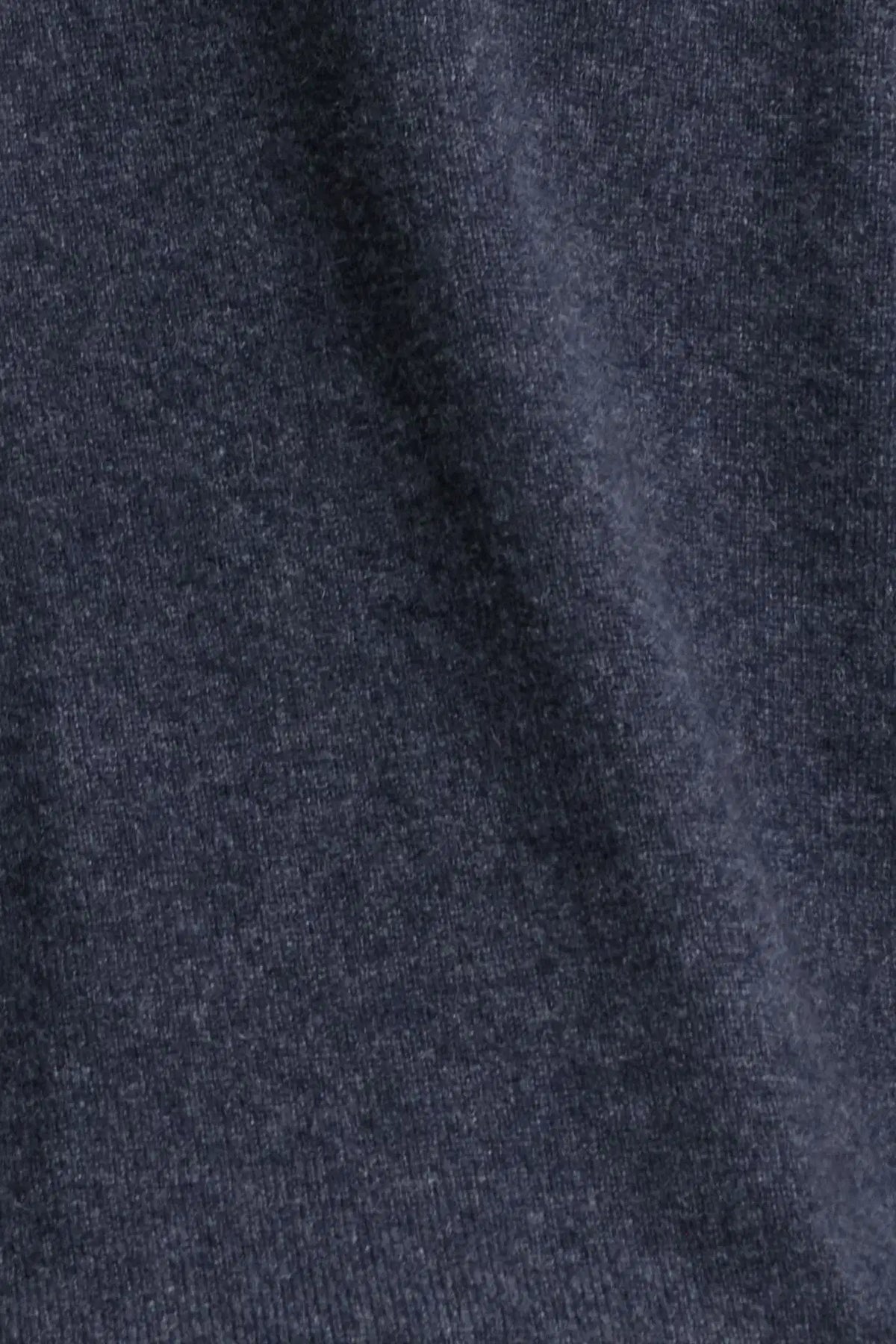 Pull Armen Nitto Knitwear - détail de la maille laine d'agneau et angora