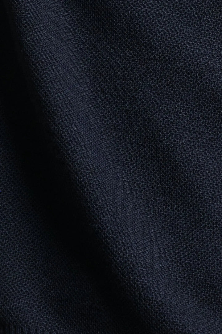 Pull Youri Nitto Knitwear marine - détail de la maille piquée
