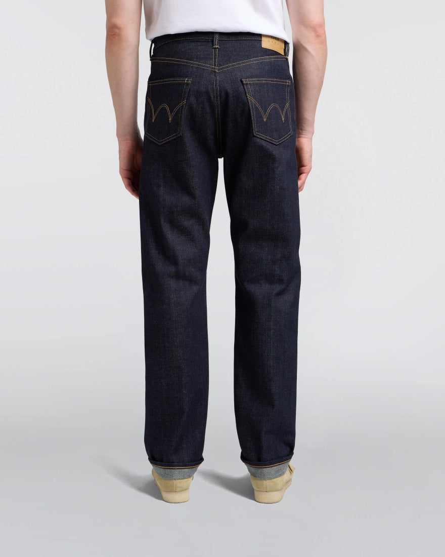 Jean Regular Straight Edwin brut - porté de dos